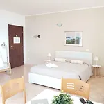 Διαμέρισμα Home Suite Home Cavaion Veronese