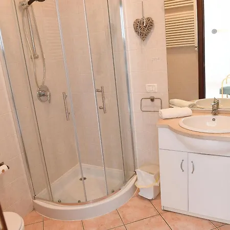 דירה Home Suite Home
