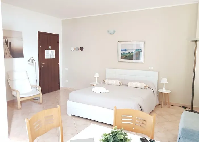Apartman Home Suite Home Cavaion Veronese