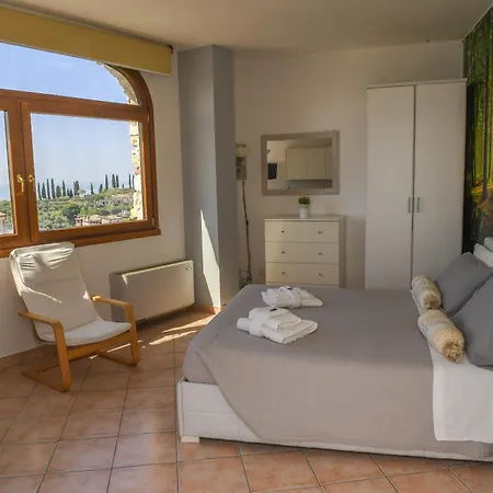 Apartament Home Suite Home